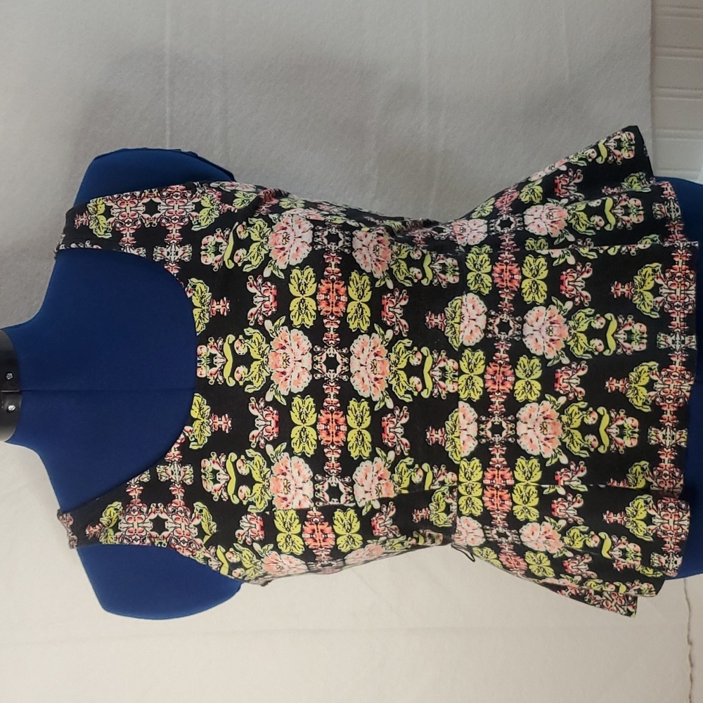 Women tank top